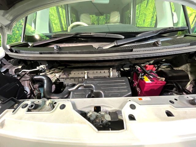 DAIHATSU MOVE CANBUS 4WD 2017 Image 31