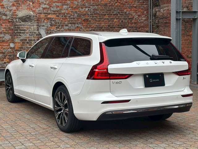 VOLVO V60 2025 Image 31