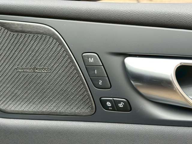 VOLVO XC60 2025 Image 31