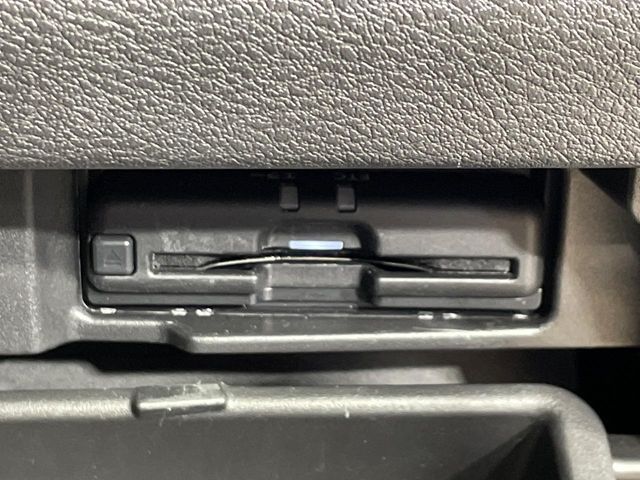 NISSAN SERENA  S-HYBRID 2022 Image 31