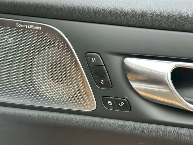 VOLVO V60 2025 Image 31