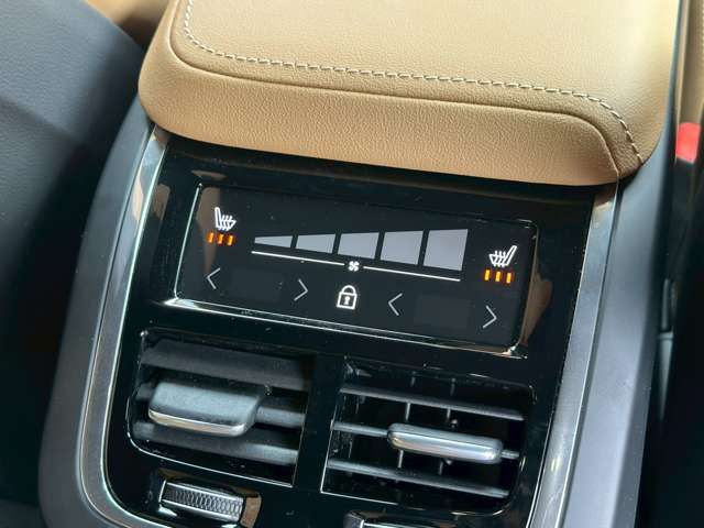 VOLVO V60 2025 Image 31