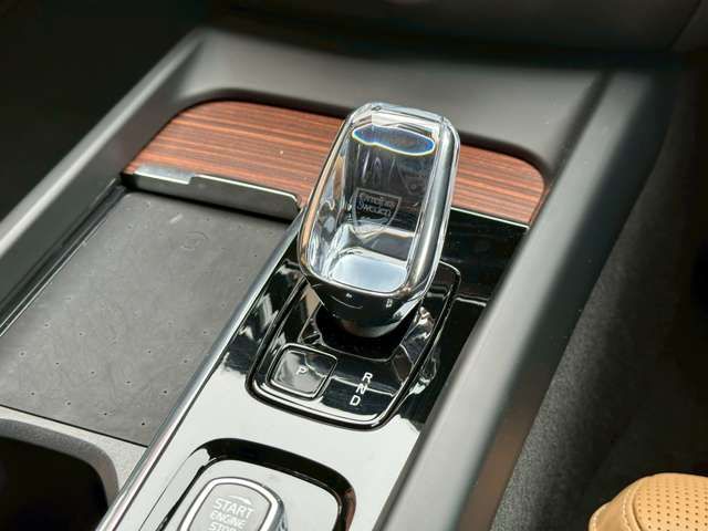 VOLVO V60 2025 Image 31