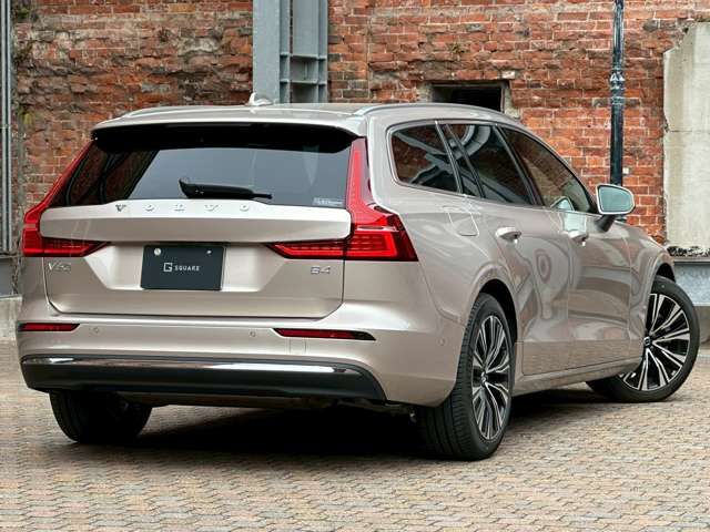 VOLVO V60 2025 Image 31