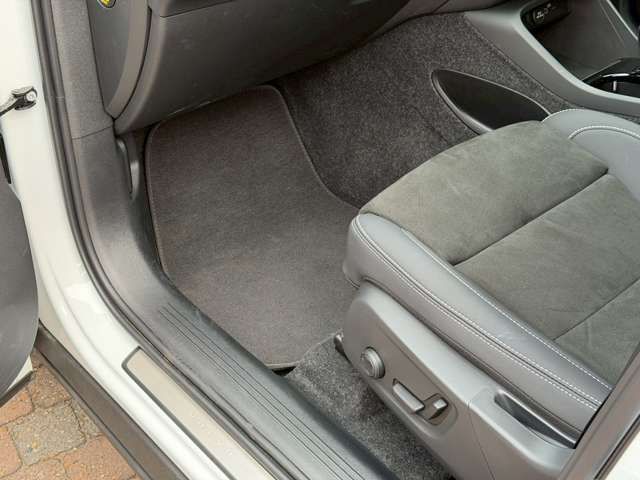 VOLVO XC40 2025 Image 31