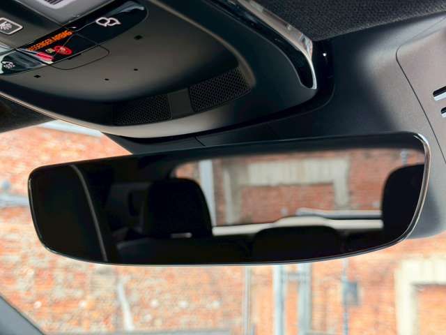 VOLVO XC40 2025 Image 31