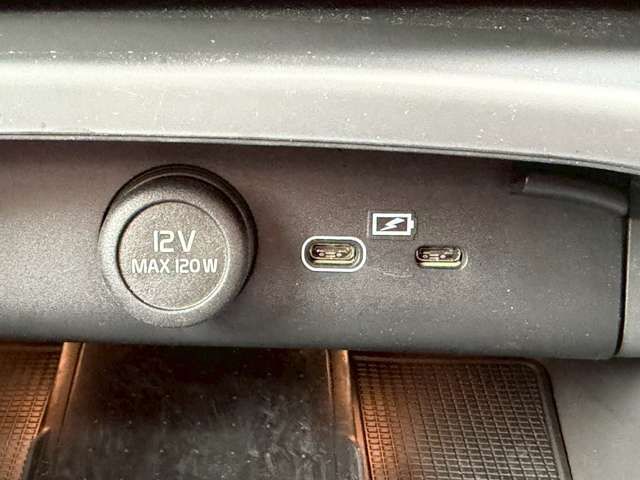 VOLVO XC40 2025 Image 31