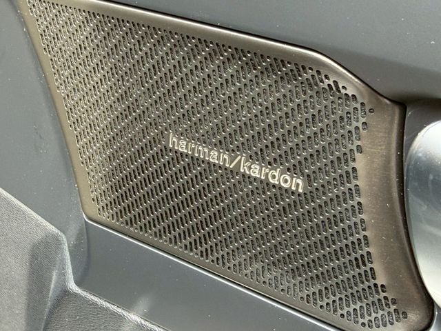 VOLVO XC40 2025 Image 31