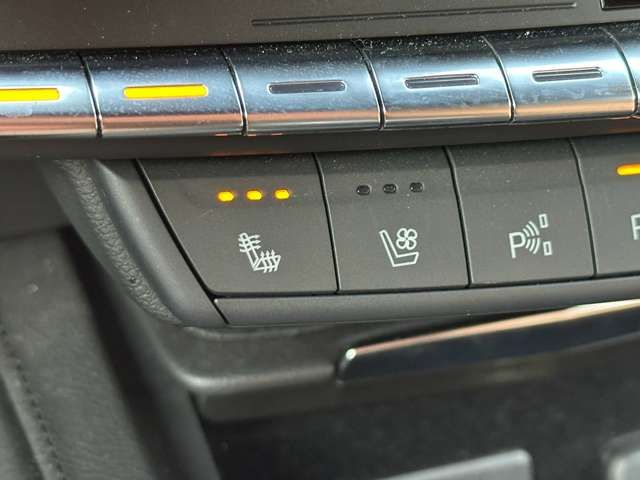 CADILLAC XT4 2025 Image 31