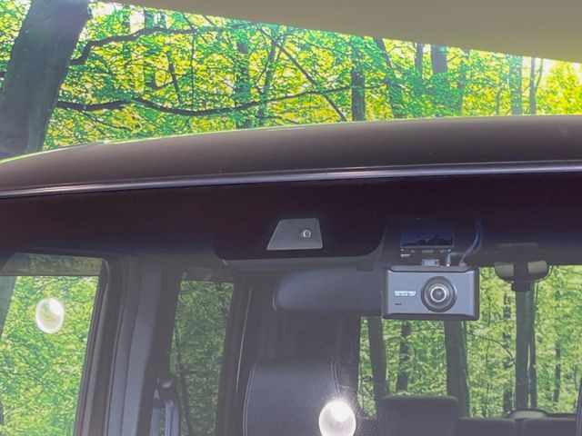 HONDA N BOX CUSTOM 2017 Image 31