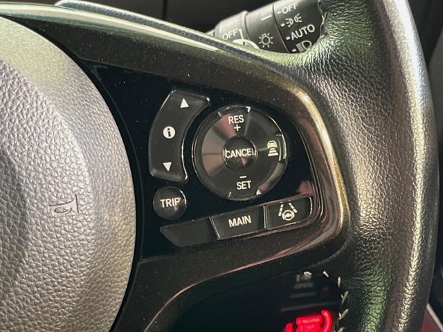 HONDA N BOX CUSTOM 2017 Image 31