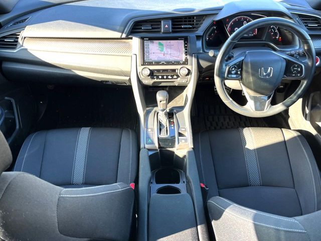 HONDA CIVIC HATCHBACK 2019 Image 31