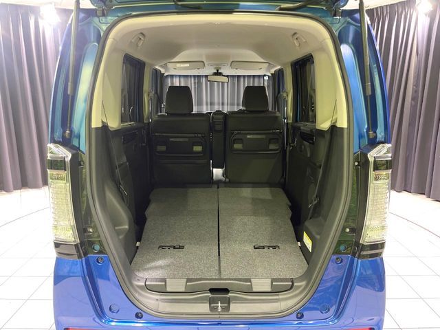 HONDA N BOX CUSTOM 2017 Image 31