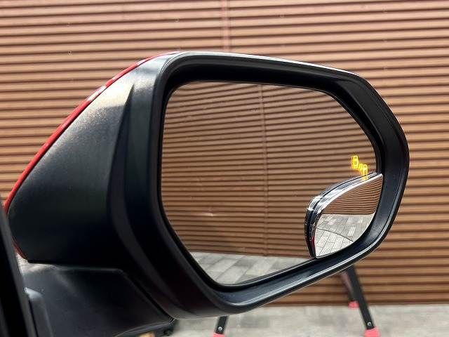 TOYOTA PRIUS 2019 Image 31