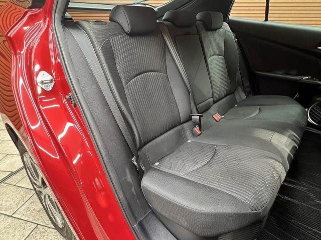 TOYOTA PRIUS 2019 Image 31