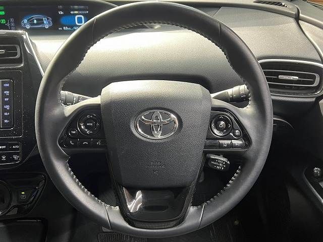 TOYOTA PRIUS 2019 Image 31