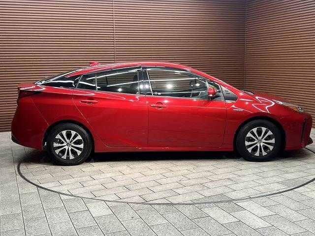 TOYOTA PRIUS 2019 Image 31