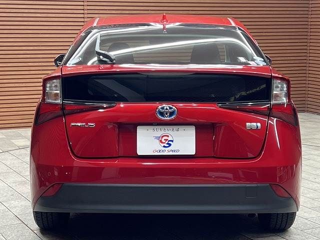 TOYOTA PRIUS 2019 Image 31