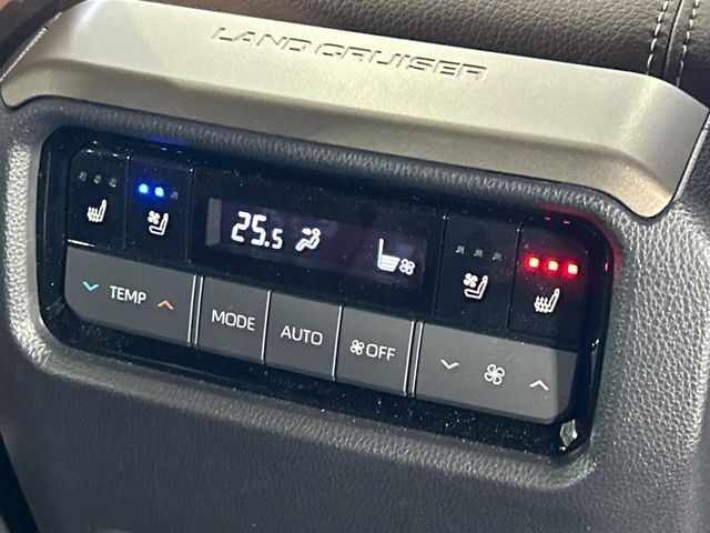 TOYOTA LANDCRUISER 250 2025 Image 31