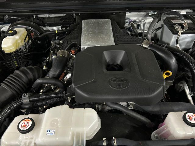 TOYOTA LANDCRUISER 250 2025 Image 31