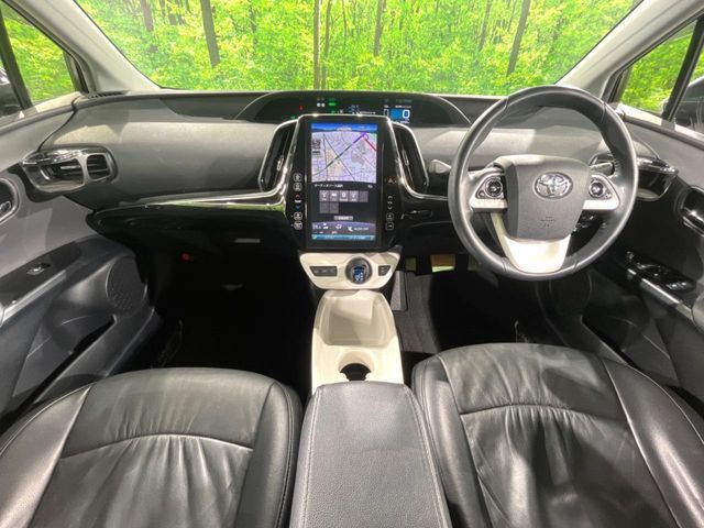 TOYOTA PRIUS PHV 2017 Image 31