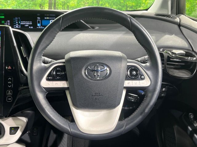 TOYOTA PRIUS PHV 2017 Image 31