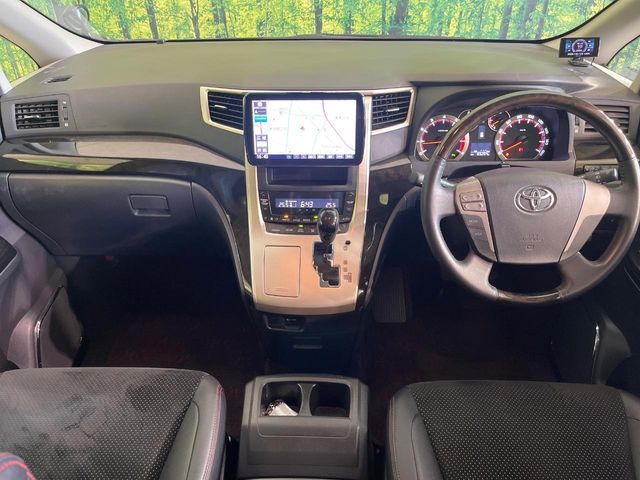 TOYOTA VELLFIRE 2014 Image 31