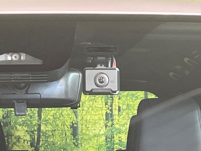 TOYOTA VOXY HYBRID 2025 Image 31