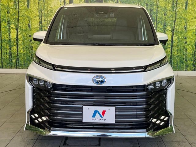 TOYOTA VOXY HYBRID 2025 Image 31