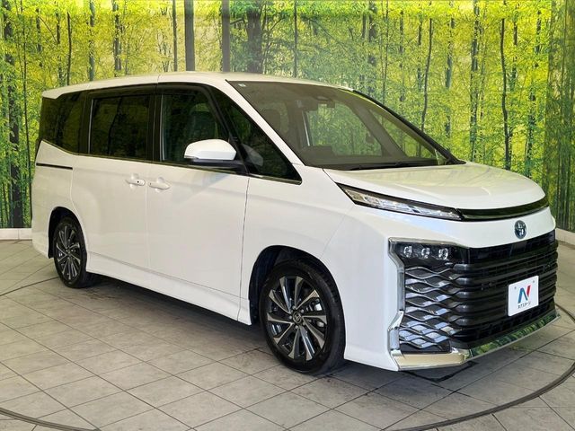 TOYOTA VOXY HYBRID 2025 Image 31