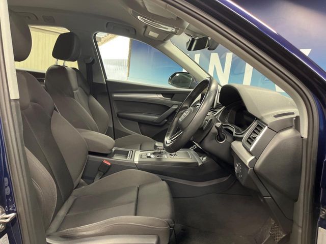 AUDI Q5 2018 Image 31