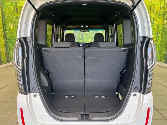 HONDA N BOX CUSTOM 2022 Image 31