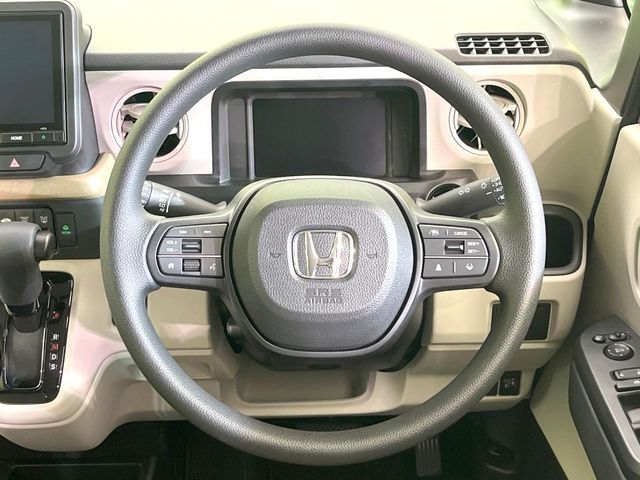 HONDA N BOX 2025 Image 31