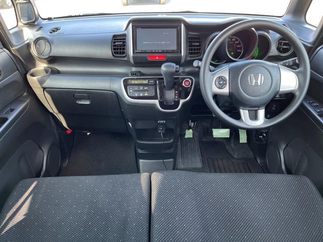 HONDA N BOX 2014 Image 31