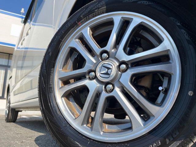 HONDA N BOX 2014 Image 31