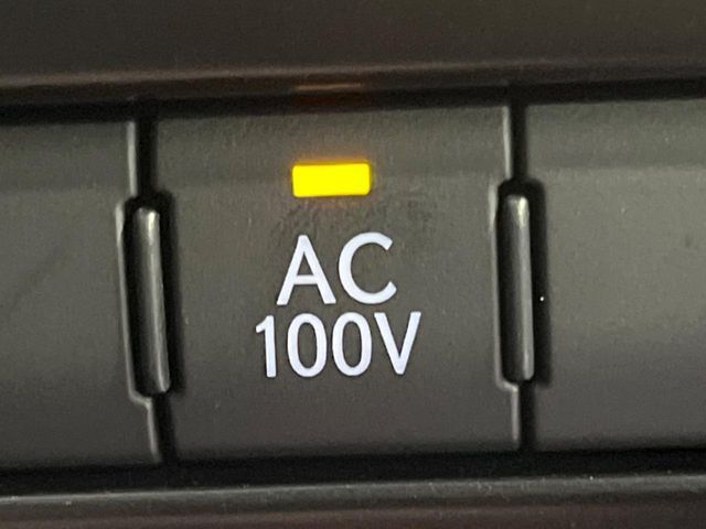 TOYOTA LEXUS UX250H 2023 Image 31