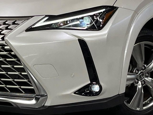 TOYOTA LEXUS UX250H 2023 Image 31