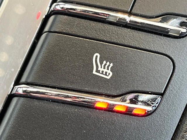 PORSCHE MACAN 2017 Image 31