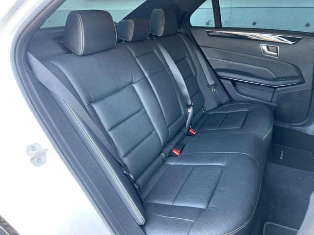 MERCEDES BENZ E CLAS 2015 Image 31