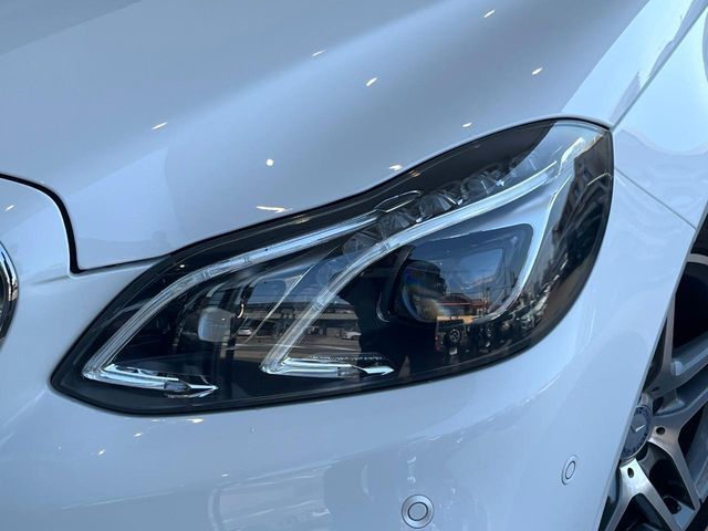 MERCEDES BENZ E CLAS 2015 Image 31
