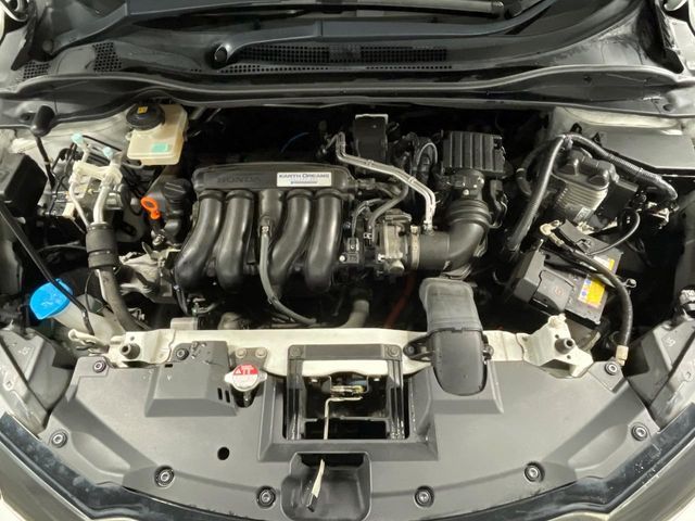 HONDA VEZEL HYBRID 2020 Image 31