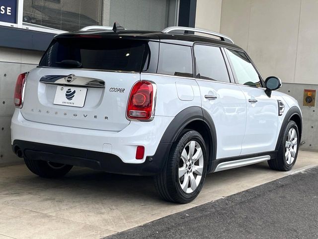 BMW MINI COOPER CROS 2018 Image 31