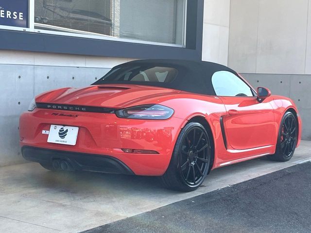 PORSCHE 718BOXSTER S 2017 Image 31