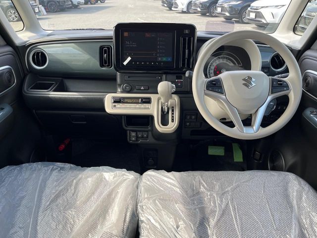 SUZUKI WAGON R SMILE 2025 Image 31