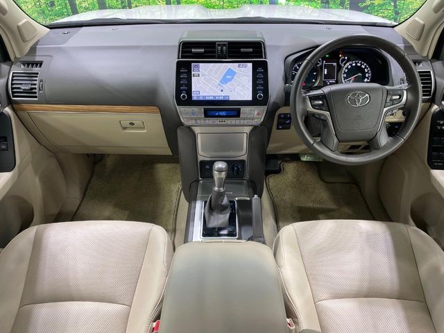 TOYOTA LANDCRUISER PRADO 2023 Image 31