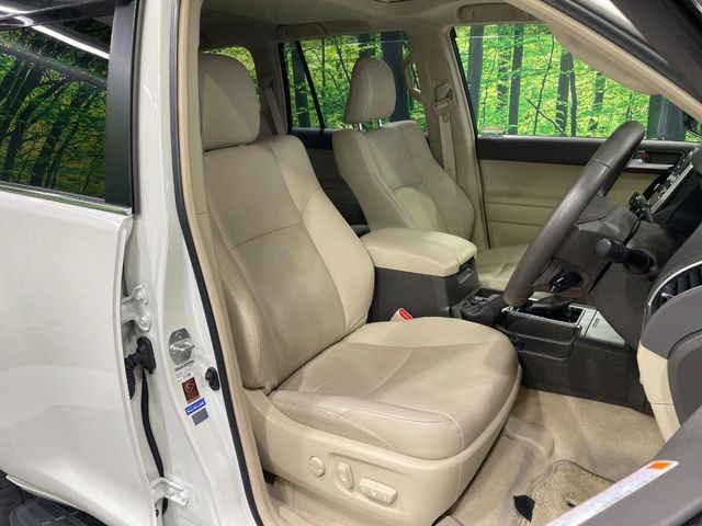 TOYOTA LANDCRUISER PRADO 2023 Image 31