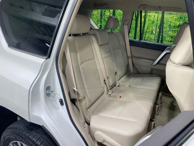 TOYOTA LANDCRUISER PRADO 2023 Image 31