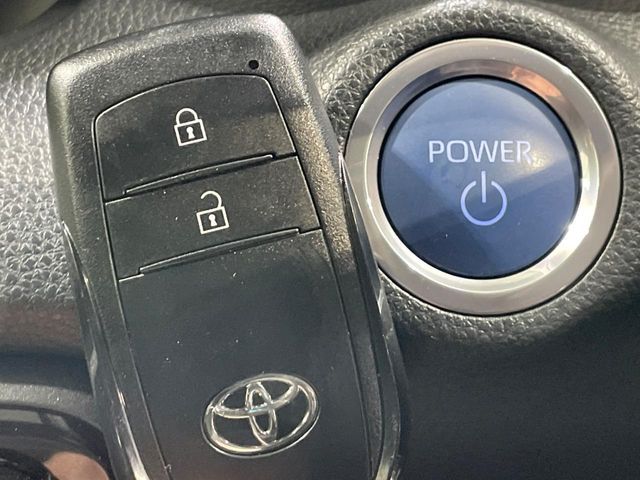 TOYOTA YARIS HYBRID 2023 Image 31