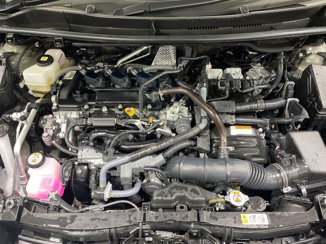 TOYOTA YARIS HYBRID 2023 Image 31