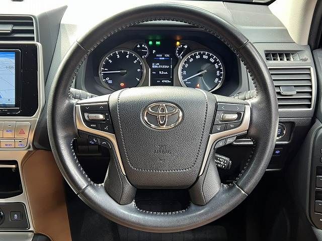 TOYOTA LANDCRUISER PRADO 2021 Image 31